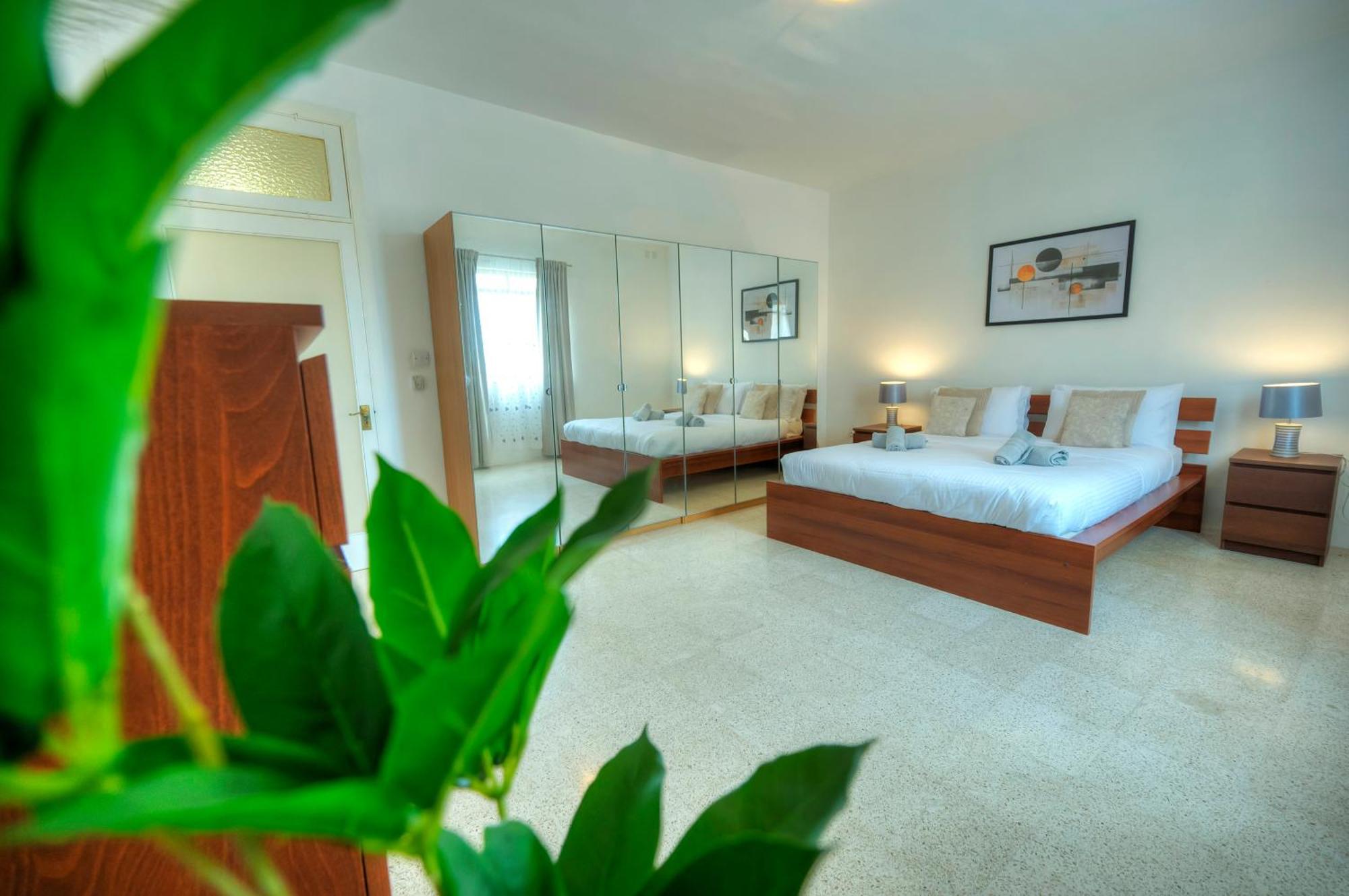 Spacious, Cozy 2Bedroom Near Sliema Seafront Mkim1-1 Bagian luar foto